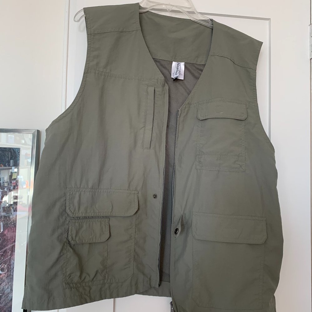 Safari Vest - 16 pockets!
